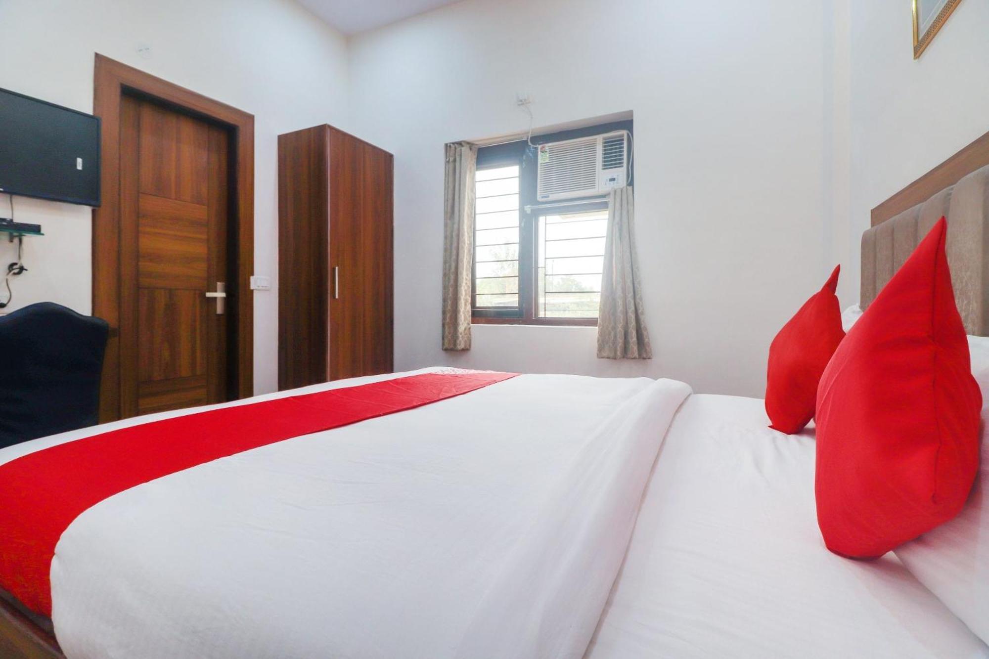Hotel O Taj Classic Tājganj Eksteriør billede