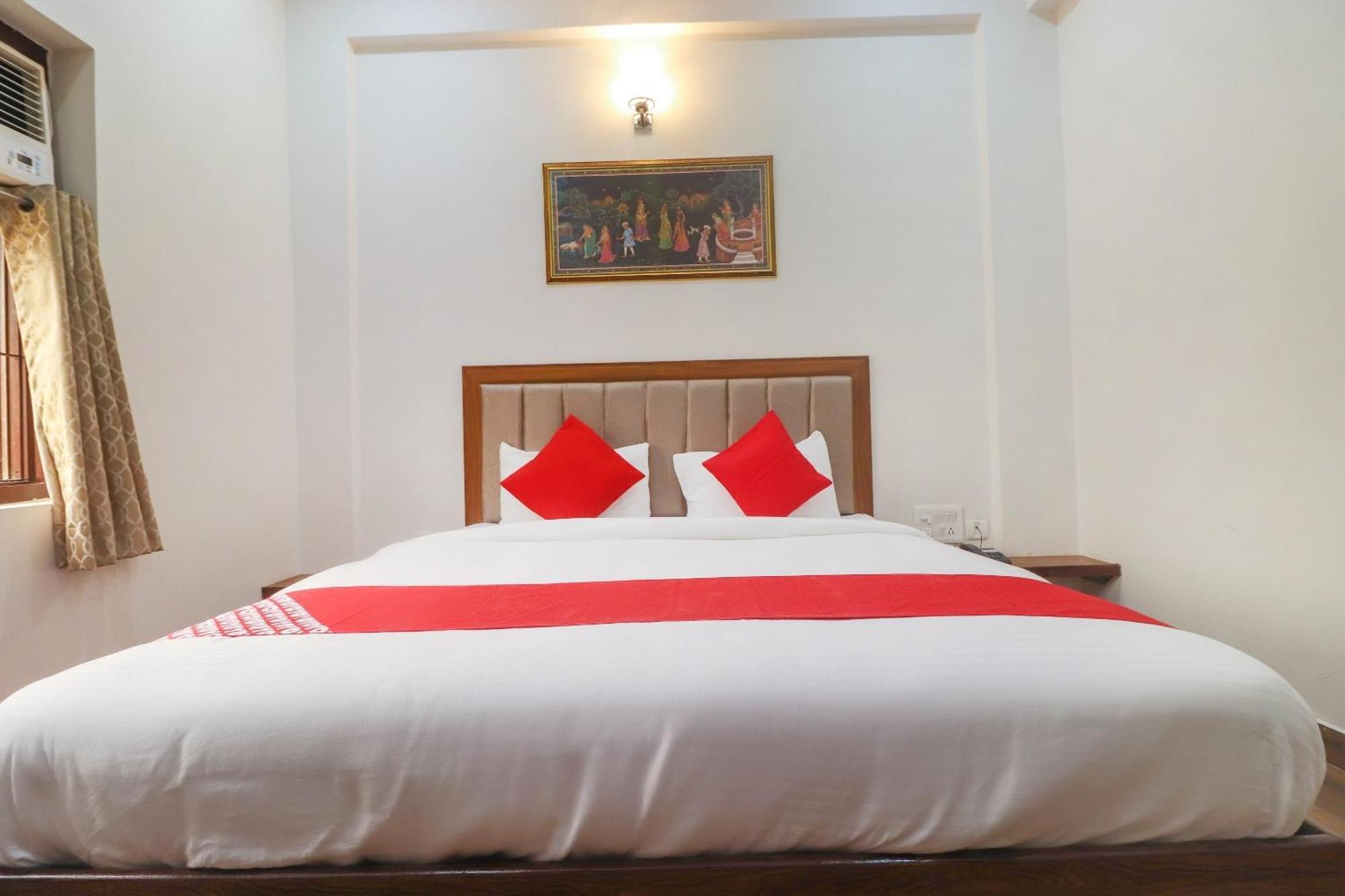Hotel O Taj Classic Tājganj Eksteriør billede