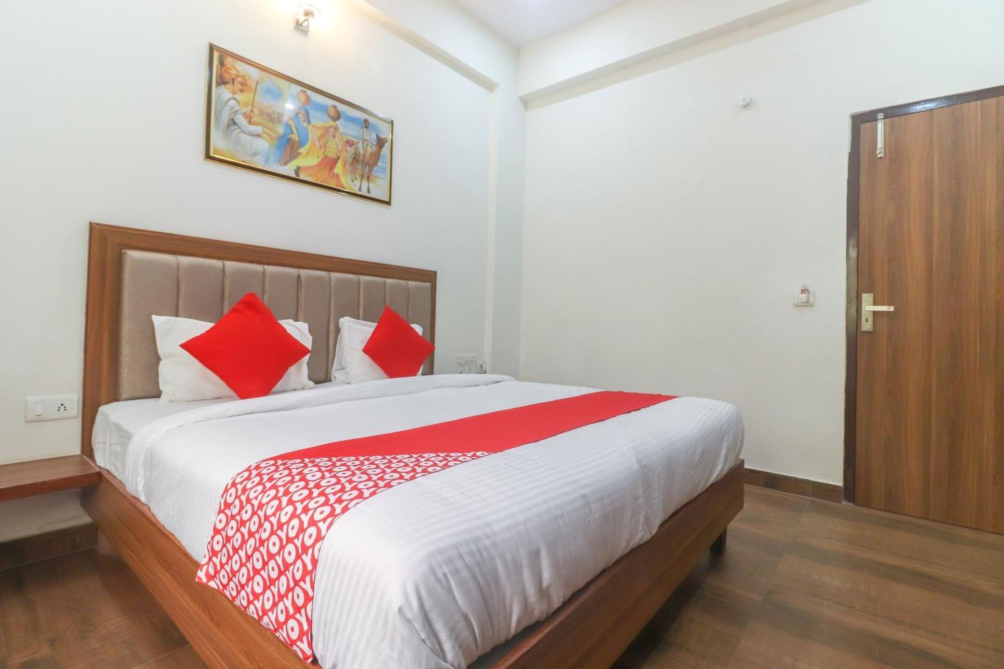 Hotel O Taj Classic Tājganj Eksteriør billede