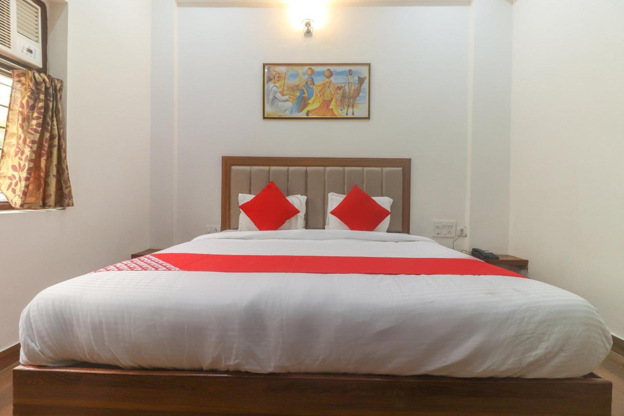 Hotel O Taj Classic Tājganj Eksteriør billede