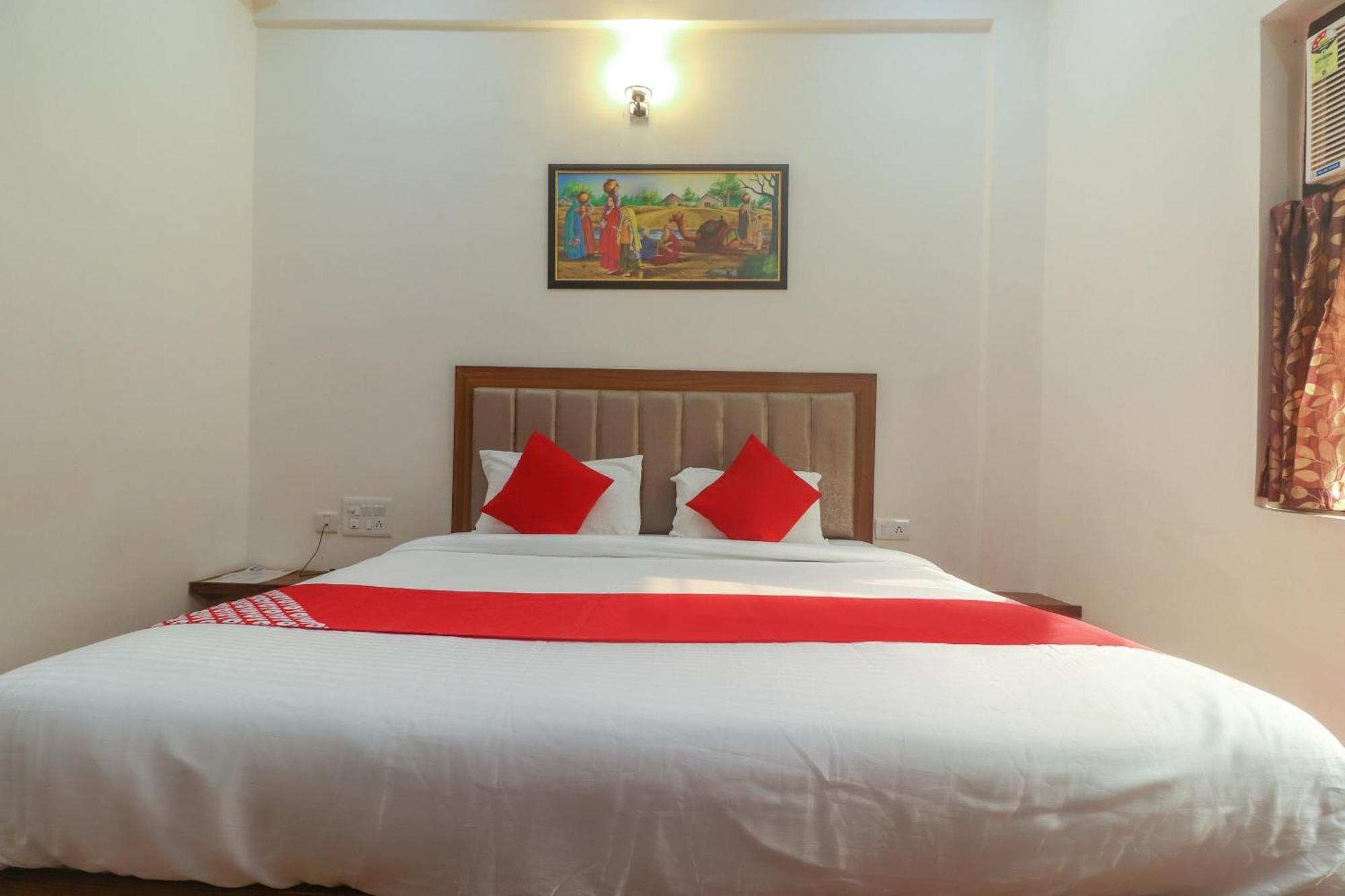Hotel O Taj Classic Tājganj Eksteriør billede