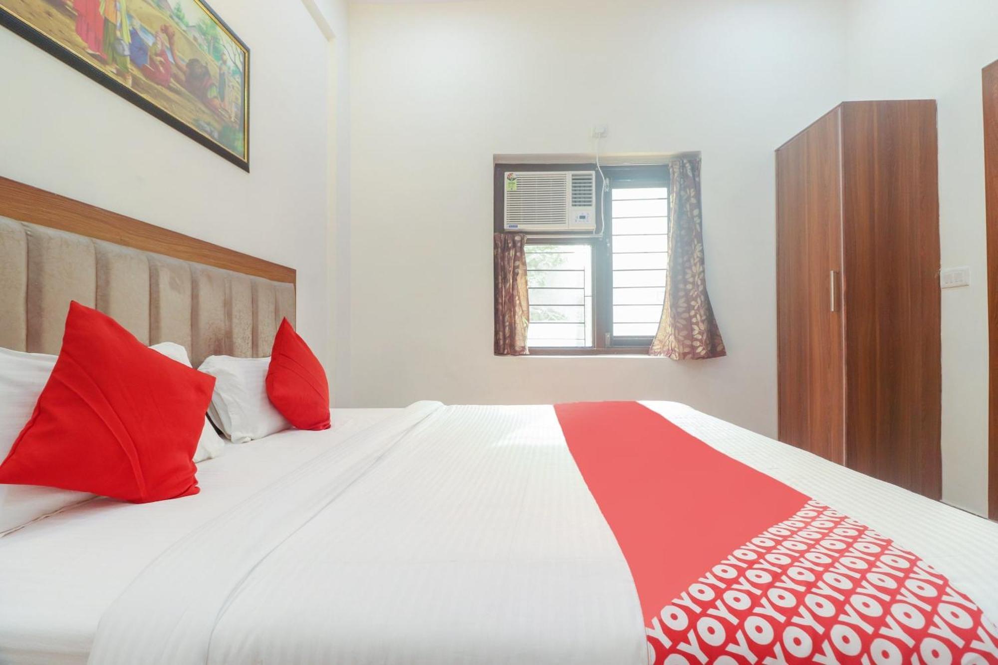 Hotel O Taj Classic Tājganj Eksteriør billede